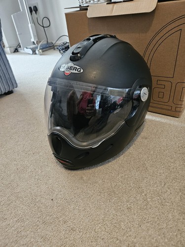 Caberg justissimo flip - flip, up